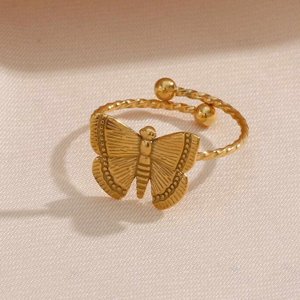 Dainty Butterfly Ring, Open Ring, Adjustable Ring , 18k Gold Buttefly Ring - Picture 4 of 5